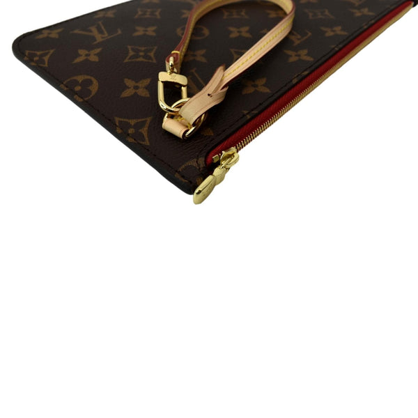 LOUIS VUITTON Neverfull Monogram Canvas Pochette Wristlet Pouch Brown