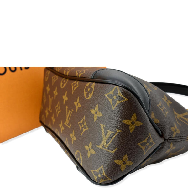 LOUIS VUITTON Boulogne NM Monogram Canvas Shoulder Bag Brown