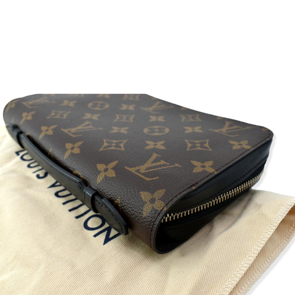 LOUIS VUITTON Zippy XL Monogram Canvas Wallet Brown