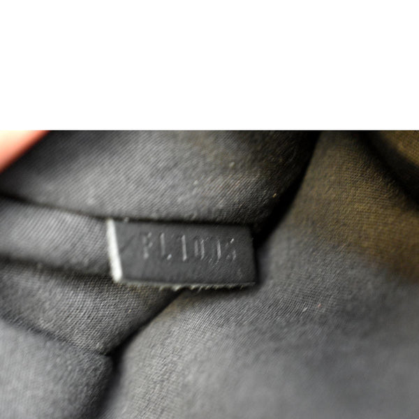 LOUIS VUITTON Mandara MM Epi Leather Shoulder Bag Black