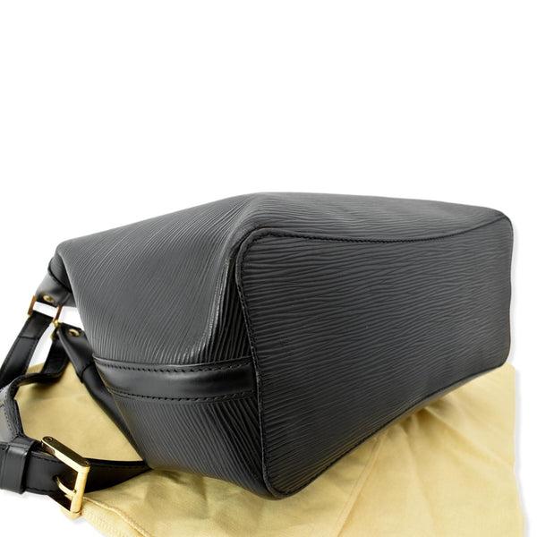 LOUIS VUITTON Mandara MM Epi Leather Shoulder Bag Black