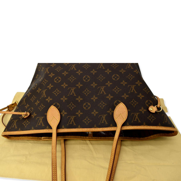 LOUIS VUITTON Neverfull MM Monogram Canvas Tote Bag Brown
