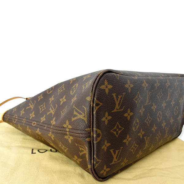 LOUIS VUITTON Neverfull MM Monogram Canvas Tote Bag Brown