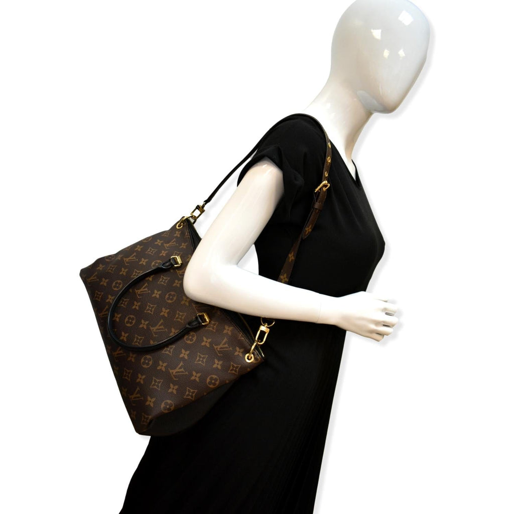 Pallas leather handbag Louis Vuitton Brown in Leather - 15375397