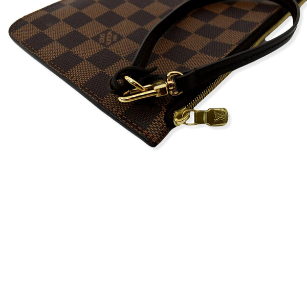 LOUIS VUITTON Neverfull Damier Ebene Pochette Wristlet Pouch Brown