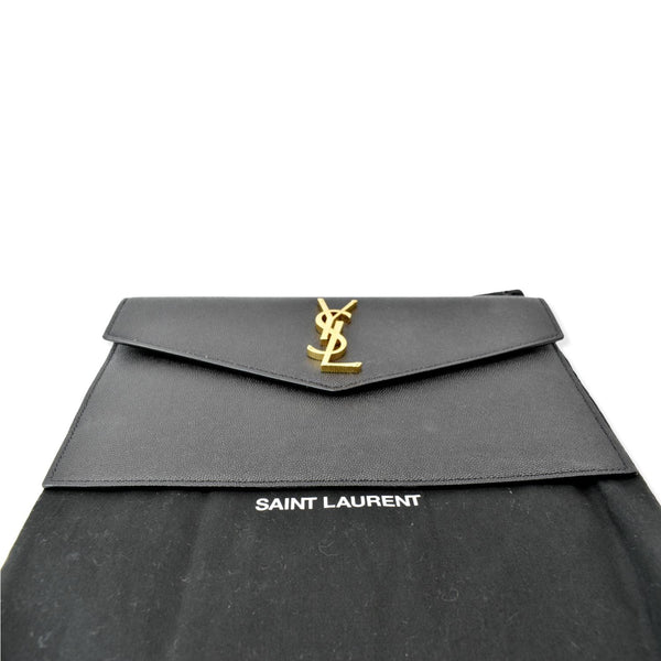 YVES SAINT LAURENT Uptown Envelope Grain De Poudre Leather Clutch Black