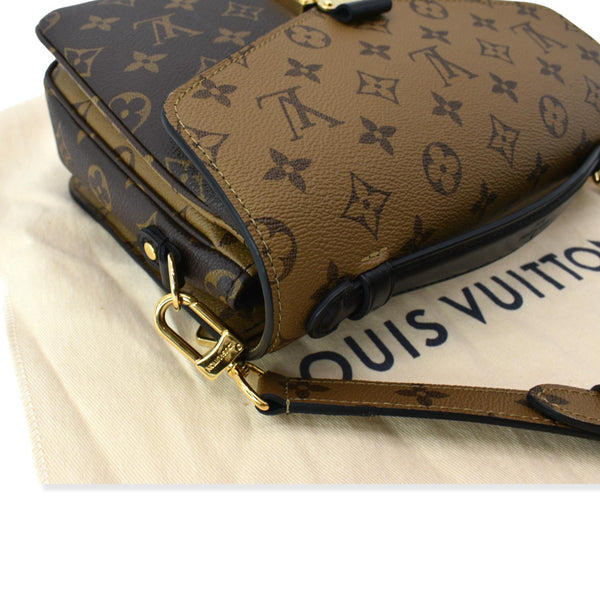 LOUIS VUITTON Metis Pochette Reverse Monogram Canvas Crossbody Bag Brown