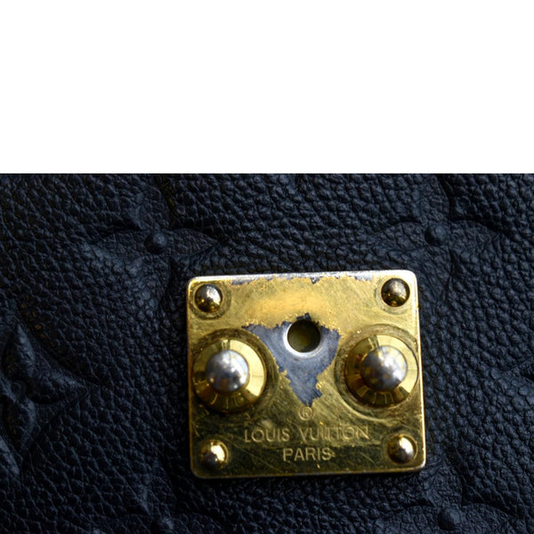 LOUIS VUITTON Metis Pochette Empreinte Leather Crossbody Bag Black SD2270