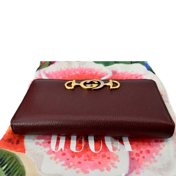 Gucci Zumi Zip Around Grainy Leather Wallet Bordeaux 570661