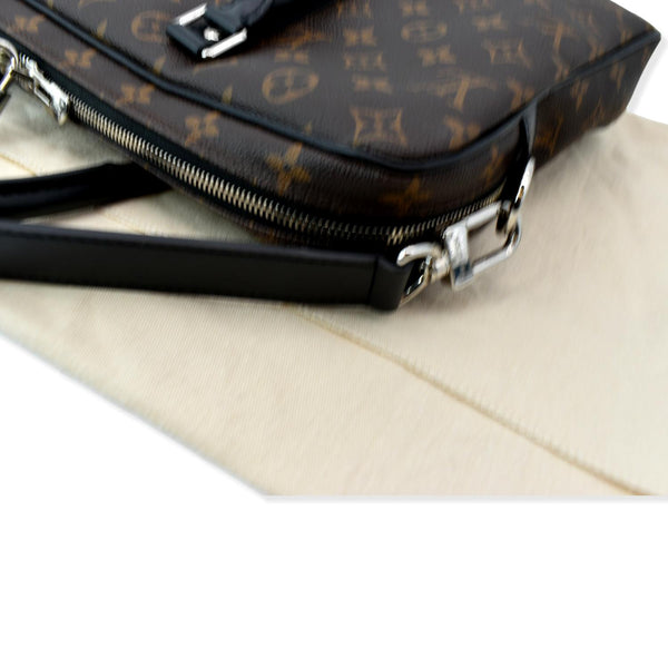 Louis Vuitton Porte Documents Voyage PM Briefcase Bag | DDH