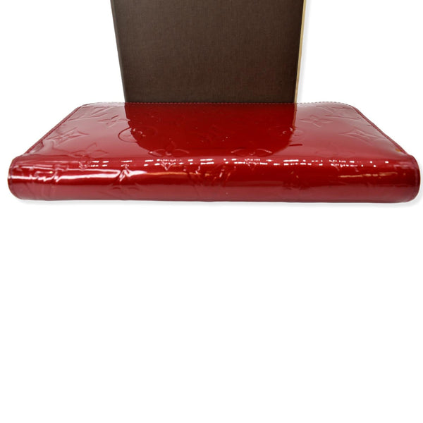 LOUIS VUITTON Monogram Vernis Zippy Wallet Pink