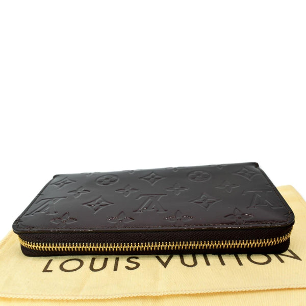 LOUIS VUITTON Monogram Vernis Zippy Wallet Amarante
