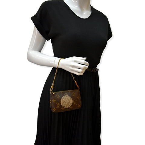 LOUIS VUITTON Mini Trunk & Bags Monogram Canvas Pochette Accessoires Pouch Brown