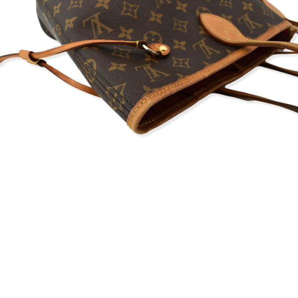 LOUIS VUITTON Neverfull MM Monogram Canvas Tote Bag Brown