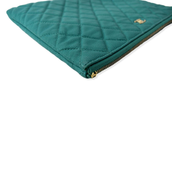 CHANEL O-Case Caviar Leather Zip Pouch Green