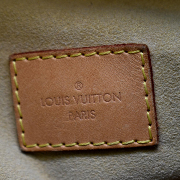 LOUIS VUITTON Artsy MM Monogram Canvas Hobo Bag Brown