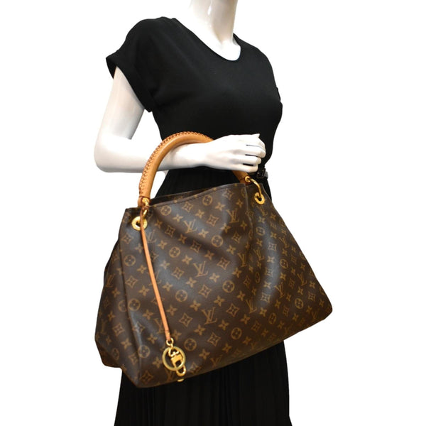 LOUIS VUITTON Artsy MM Monogram Canvas Hobo Bag Brown