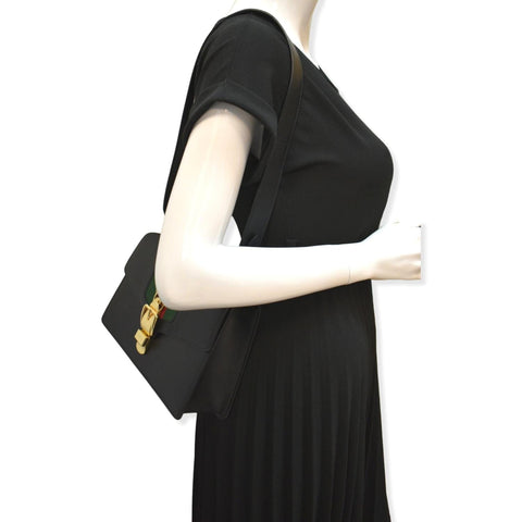 GUCCI Sylvie Small Leather Shoulder Bag Black