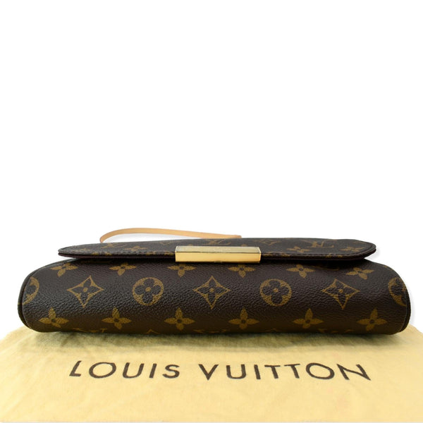 LOUIS VUITTON Favorite MM Monogram Canvas Crossbody Bag Brown