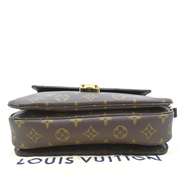 LOUIS VUITTON Metis Pochette Monogram Canvas Crossbody Bag Brown