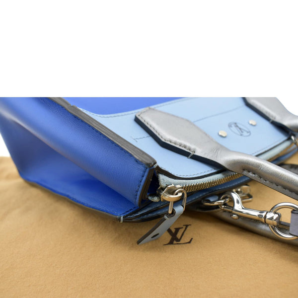 Louis Vuitton City Steamer Leather Shoulder Bag - Right Side