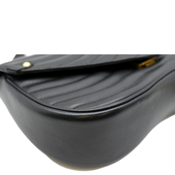 LOUIS VUITTON New Wave Chain MM Calfskin Leather Shoulder Bag Black