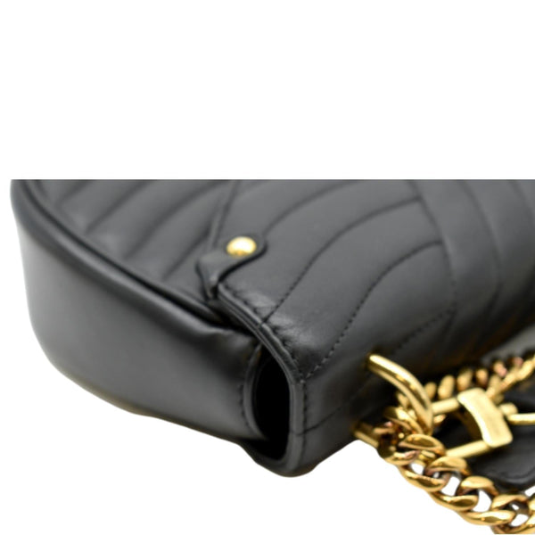 LOUIS VUITTON New Wave Chain MM Calfskin Leather Shoulder Bag Black