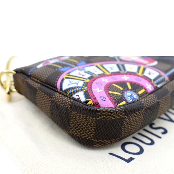 LOUIS VUITTON Christmas Animation Pochette Damier Ebene Accessoires Pouch Rose Ballerine