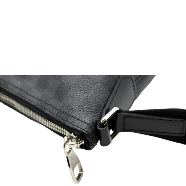 LOUIS VUITTON Mick Damier Graphite Messenger Crossbody Bag Black