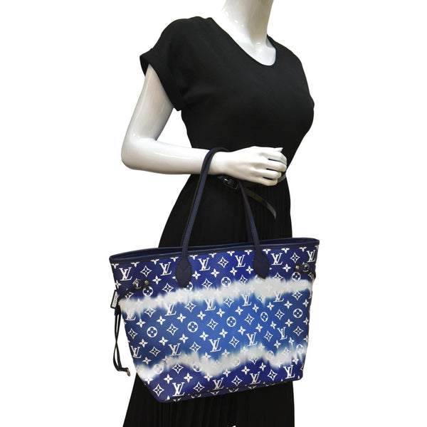 LOUIS VUITTON Neverfull LV Escale MM Monogram Shoulder Bag Blue