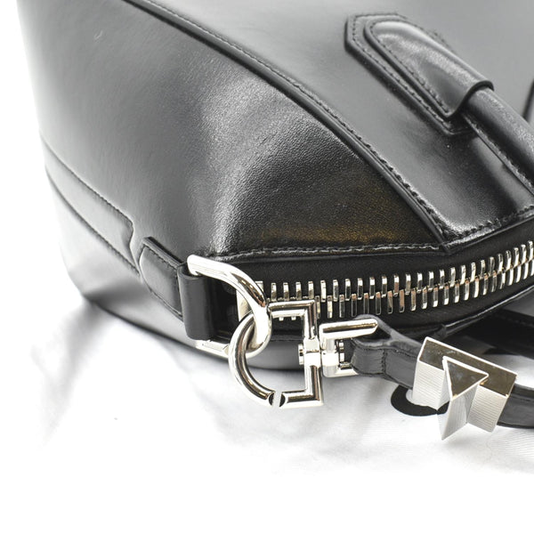 GIVENCHY Antigona Small Leather Shoulder Bag Black