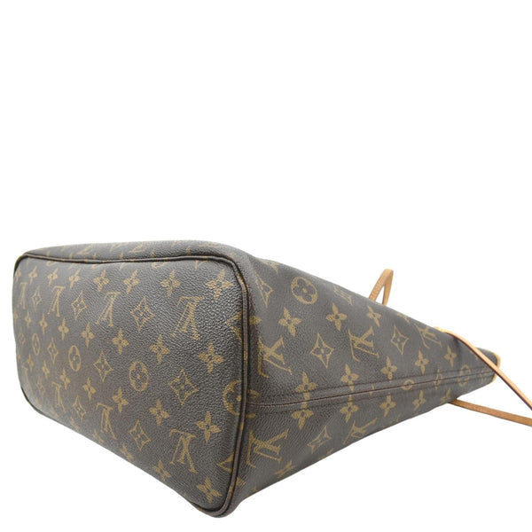 LOUIS VUITTON Neverfull MM Monogram Canvas Tote Bag Brown