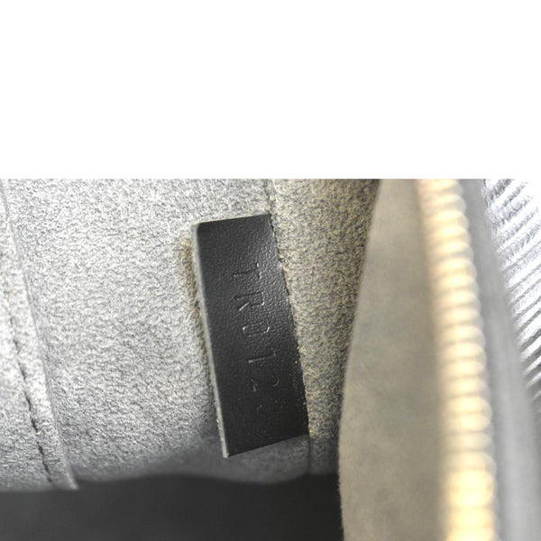 LOUIS VUITTON Pochette Accessoires Epi Leather Shoulder Bag Noir Black