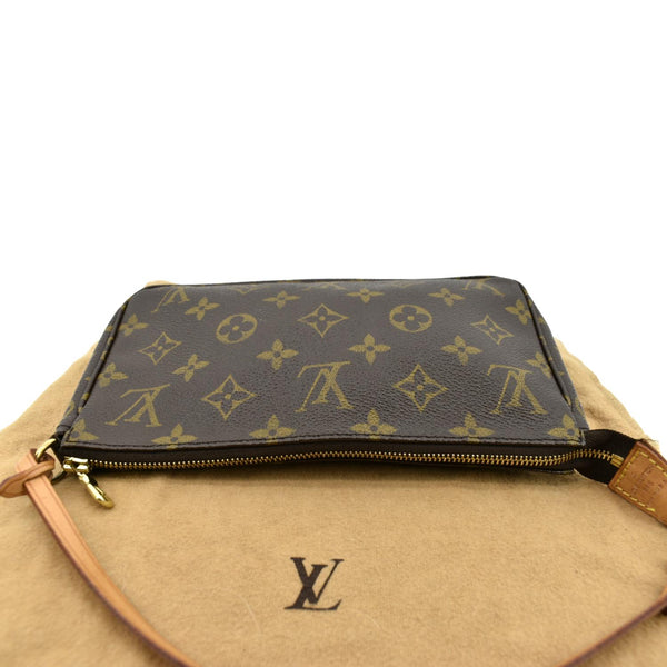 LOUIS VUITTON Pochette Monogram Canvas Accessoires Pouch Brown