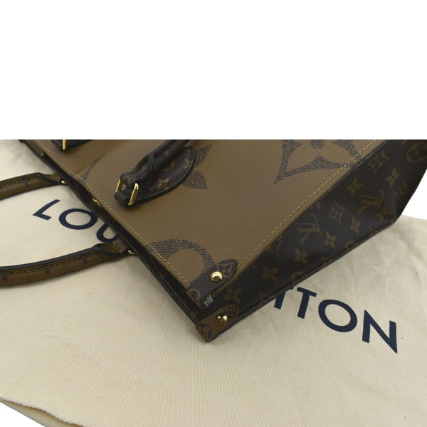 Louis Vuitton Onthego MM Giant Canvas Tote Shoulder Bag - Top Left