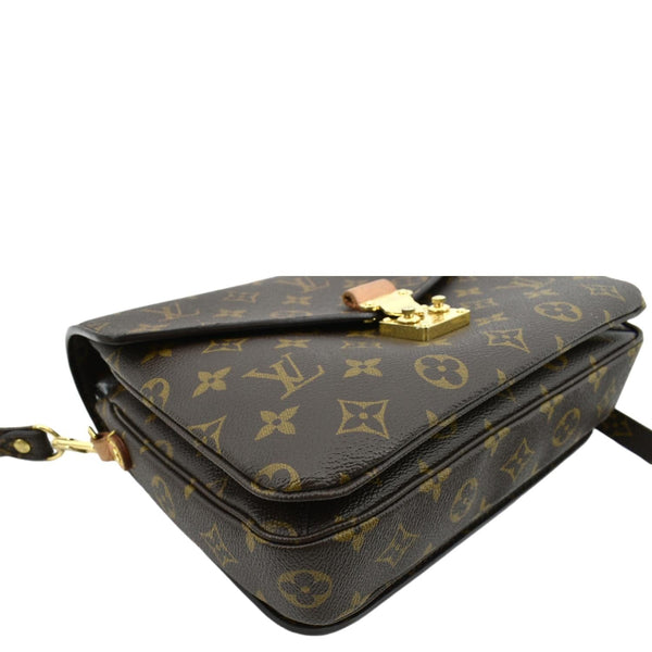 LOUIS VUITTON Metis Pochette Monogram Canvas Crossbody Bag Brown