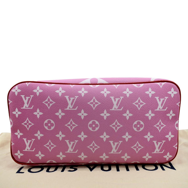 Louis Vuitton Neverfull Monogram Shoulder Bag - Bottom