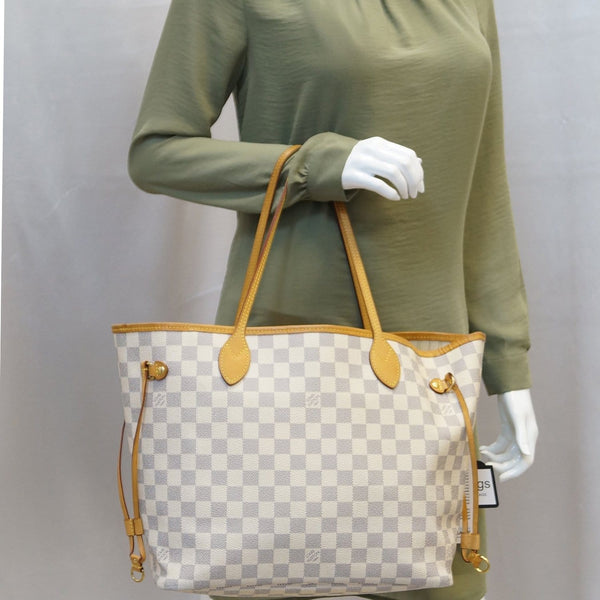 LOUIS VUITTON Neverfull MM Damier Azur Tote Shoulder Bag