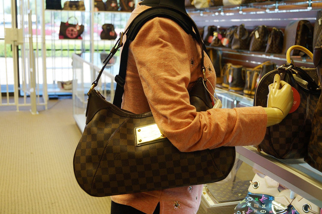 Louis Vuitton Damier Ebene Thames GM Shoulder Bag – Italy Station