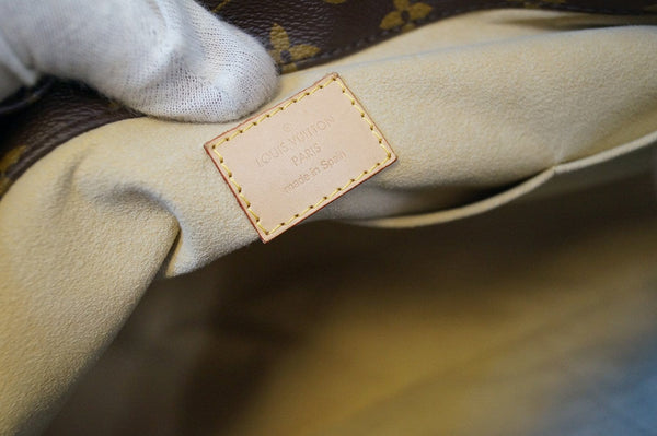 Louis Vuitton Artsy MM Monogram Canvas Tote Handbag -lv logo