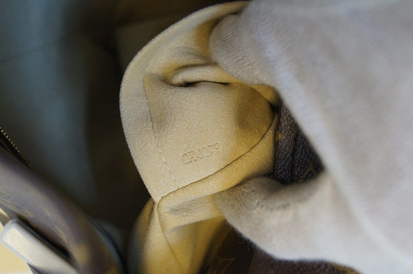 Louis Vuitton Artsy MM Monogram Canvas Tote Handbag - inside view