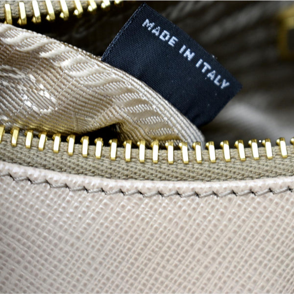 PRADA Re-Edition 2005 Saffiano Leather Shoulder Bag Beige