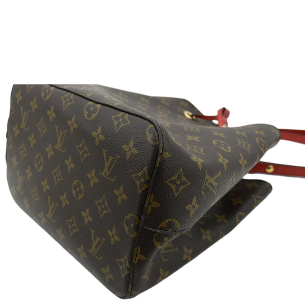 LOUIS VUITTON Neonoe Monogram Canvas Shoulder Bag Brown
