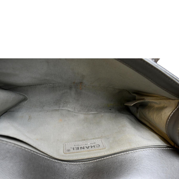 Chanel Boy Flap Caviar Leather Crossbody Bag in Grey - Inisde