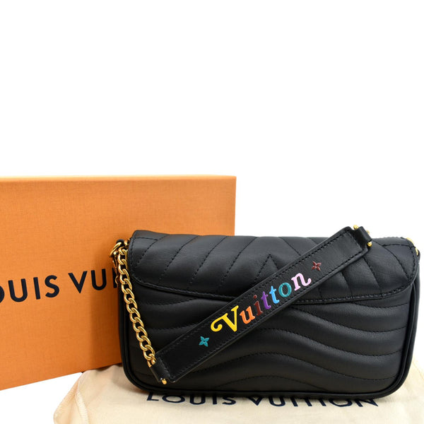 LOUIS VUITTON New Wave Leather Chain Pochette Crossbody Bag Black