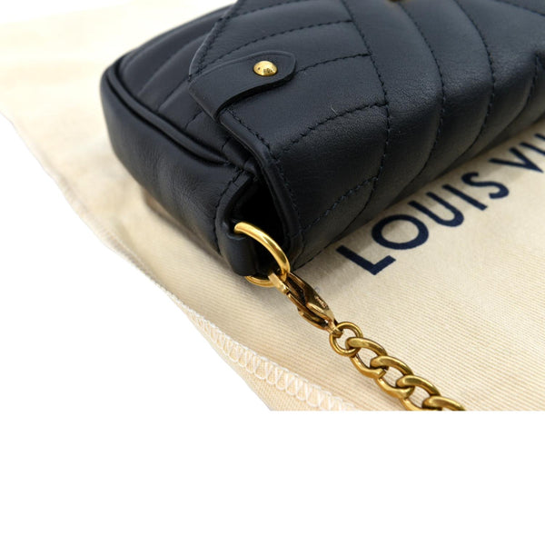 LOUIS VUITTON New Wave Leather Chain Pochette Crossbody Bag Black