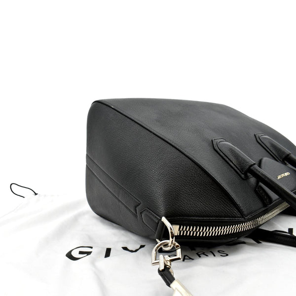 GIVENCHY Antigona Medium Goatskin Leather Shoulder Bag Black