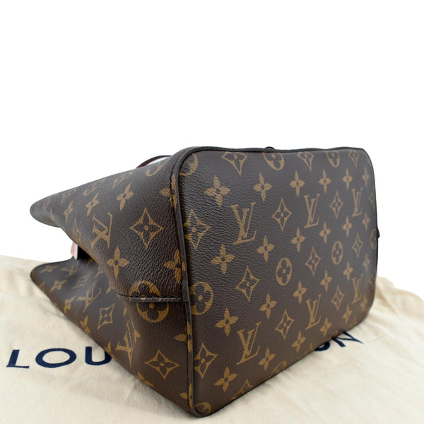 LOUIS VUITTON Neonoe MM Monogram Canvas Shoulder Bag Pink