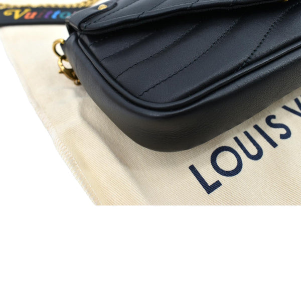 LOUIS VUITTON New Wave Leather Chain Pochette Crossbody Bag Black