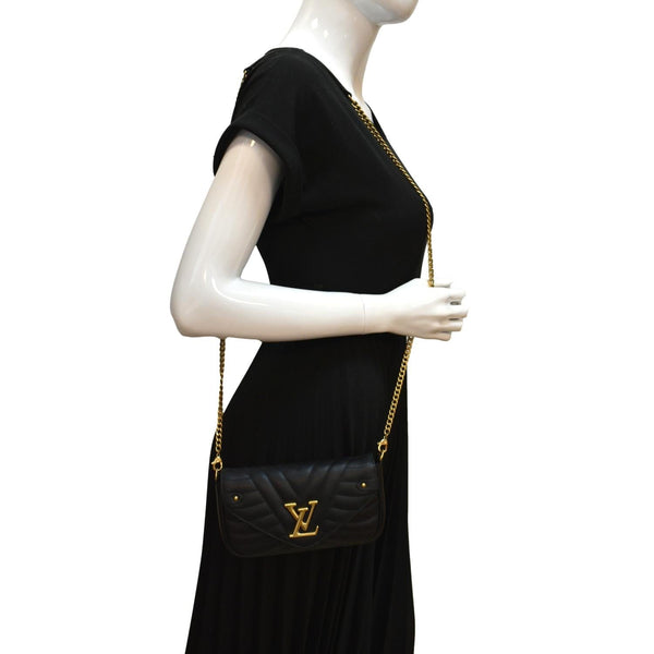 LOUIS VUITTON New Wave Leather Chain Pochette Crossbody Bag Black